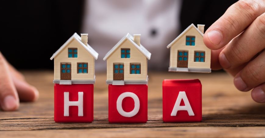 Should You Choose a House That Belongs to a Homeowners Association?